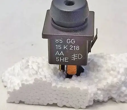 Ford Scorpio Fog light switch 85GG15K218AA