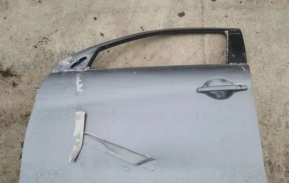 Mitsubishi ASX Front door pilkos