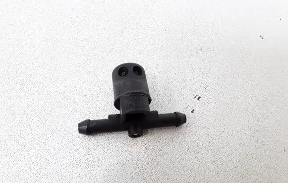 Opel Astra H Windshield washer spray nozzle 