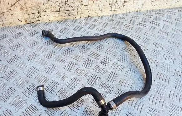 BMW 2 F22 F23 Engine coolant pipe/hose 7647293 17127647293