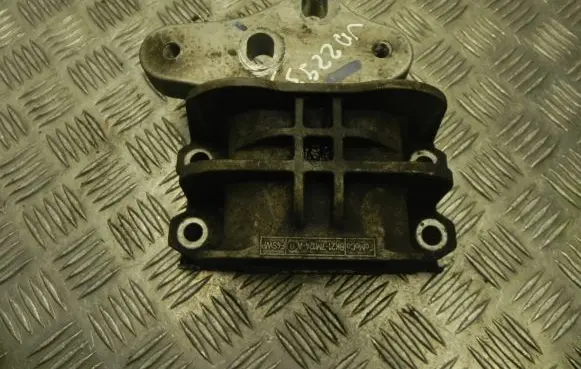 Ford Tourneo Engine mount bracket BK217M124AD