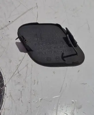 Toyota Verso Front tow hook cap/cover 521280F070