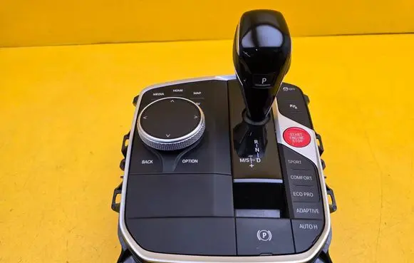 BMW 3 G20 G21 Head unit multimedia control 5A64234 5A32BA9