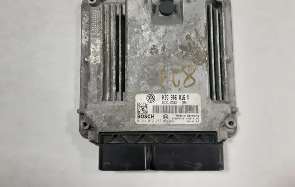 Skoda Octavia Mk2 (1Z) Engine control unit/module 03G906016K 0281012237