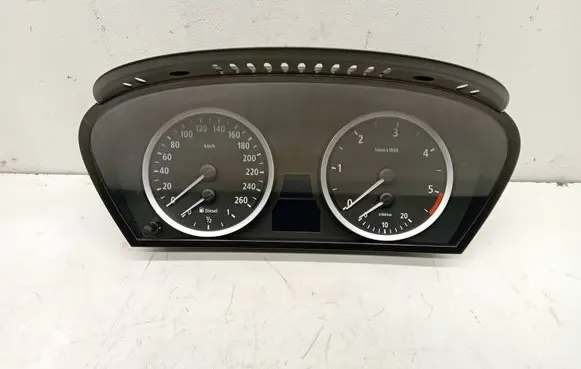 BMW 5 E60 E61 Speedometer (instrument cluster) 110080213 62116937618