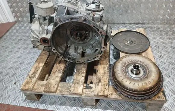 Volkswagen Golf V Automatic gearbox 04K2702163 HFT 09G300036Q