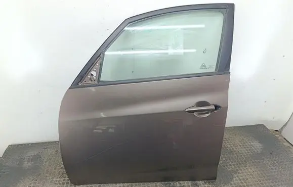 KIA Venga Front door 