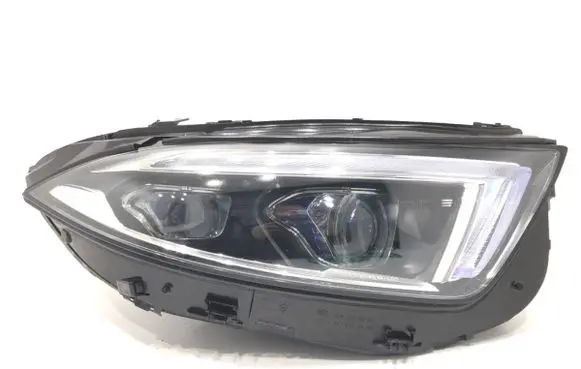Scheinwerfer