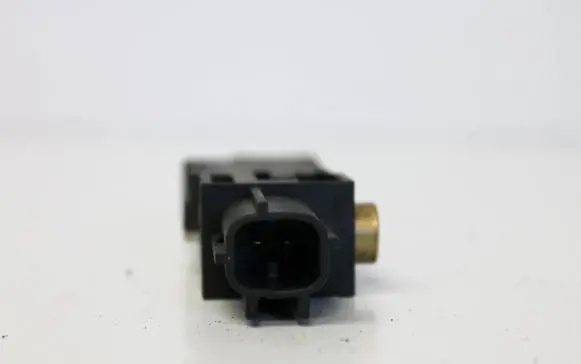 Audi A4 S4 B7 8E 8H Airbag deployment crash/impact sensor 8E0959643B