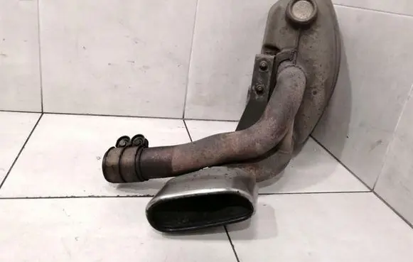 Porsche 911 997 Rear muffler/silencer tail pipe 99711131231 99711131230