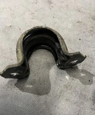 KIA Sportage Sway bar bush bracket, rear 