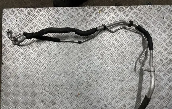 Mercedes-Benz E W212 Engine coolant pipe/hose A2128300177