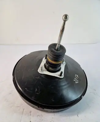 Volkswagen PASSAT B6 Brake booster 3C1614105AH