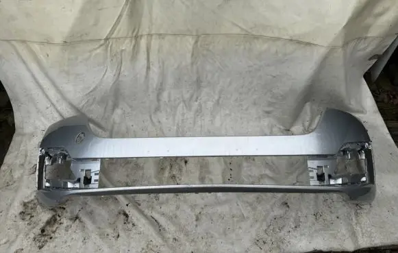 Skoda Octavia Mk4 Front bumper 5e3807221