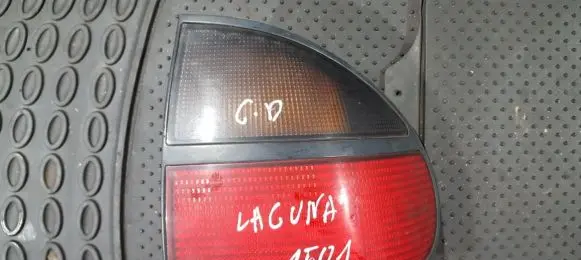 Renault Laguna I Rear/tail lights
