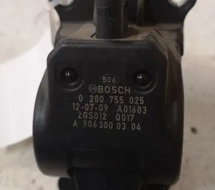 Mercedes-Benz Vito Viano W639 Accelerator throttle pedal A9063000304 0280755025