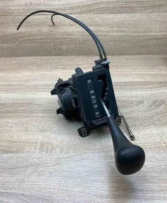 Mercedes-Benz E W124 Gear shifter/selector 1242670237