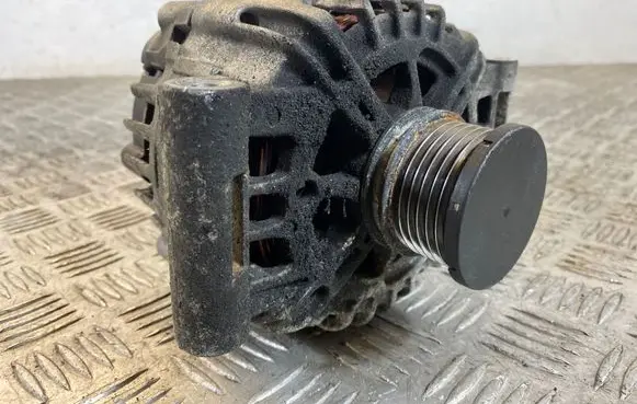 Peugeot 3008 I Generator/alternator 7576513 2605106B TG12C059