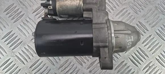 Mercedes-Benz C W204 Starter motor A0051513901