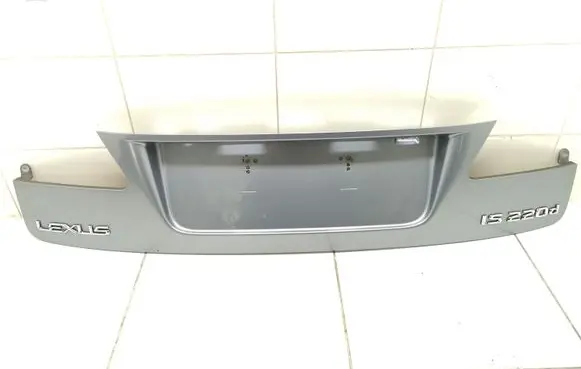 Lexus IS 220D-250-350 Tailgate trim 7680153030 7680153040