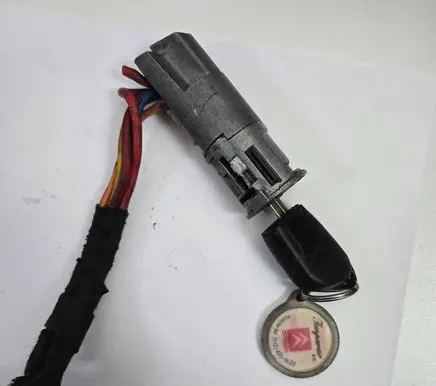 Citroen Berlingo Ignition lock B2310ZX