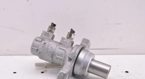 Opel Mokka X Master brake cylinder KDAC 429294