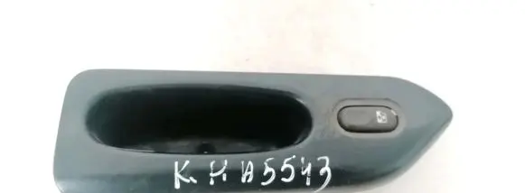Renault Laguna I Electric window control switch 7700822341