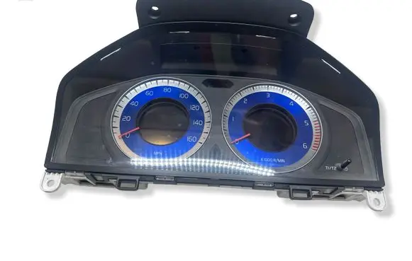 Volvo XC60 Speedometer (instrument cluster) 30733368