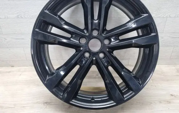 BMW i3 R20 alloy rim 6888011