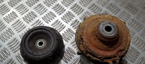 Opel Astra G Coil spring mount 90538936