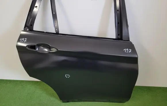 BMW X1 F48 F49 Rear door 7461352 41007461352