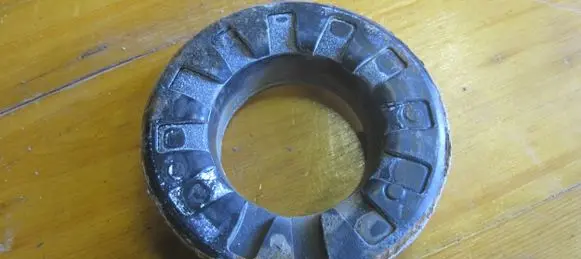Smart ForFour I Front coil spring rubber mount MR594121