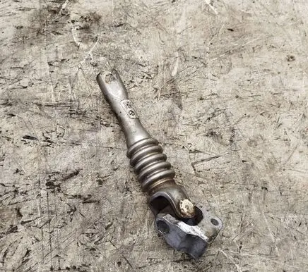 BMW 5 F10 F11 Steering column universal joint 6790490