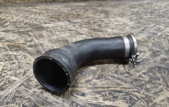 BMW 7 F01 F02 F03 F04 Intercooler hose/pipe P3635002 75754089