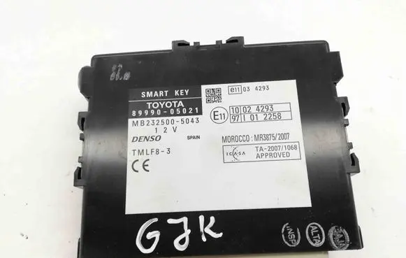 Toyota Avensis T270 Other devices 8999005021