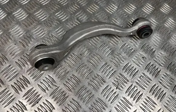 BMW i4 Rear upper control arm/wishbone 8834819