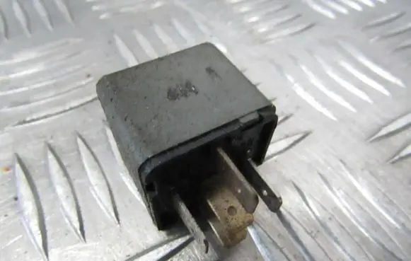 Alfa Romeo 164 Other relay 7686773