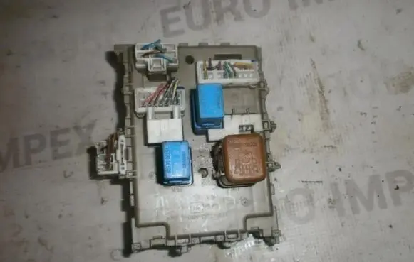 Nissan Almera N16 Fuse box set 243505m300