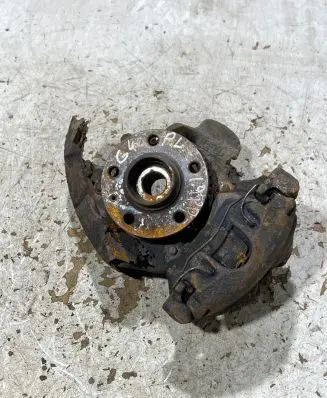 Volkswagen Golf IV Front wheel hub spindle knuckle