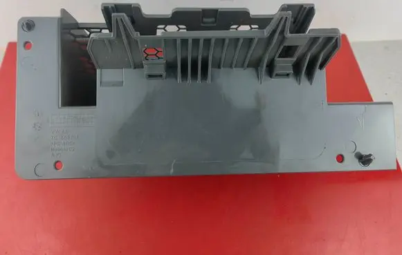 Volkswagen Crafter Navigation GPS unit bracket/holder 7C1858016