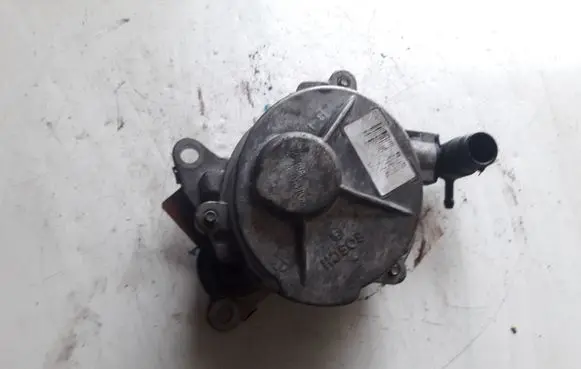 Renault Laguna II Vacuum pump 683991