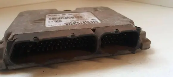 Volkswagen Golf IV Engine control unit/module 036906014 6160034611 NG227038