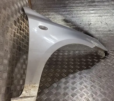 Mazda 2 Fender