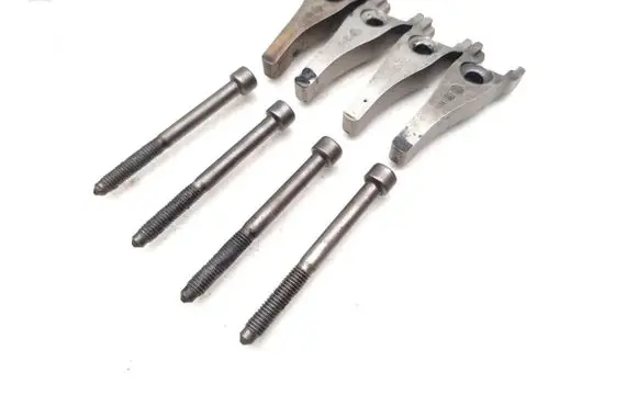 Ford Galaxy Fuel Injector clamp holder 