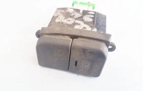 Honda Accord Windscreen/window heater switch