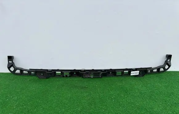 Volkswagen Golf VI Rear bumper mounting bracket 5K6807863
