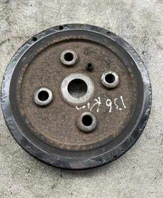 Volvo XC60 Crankshaft pulley 30677464