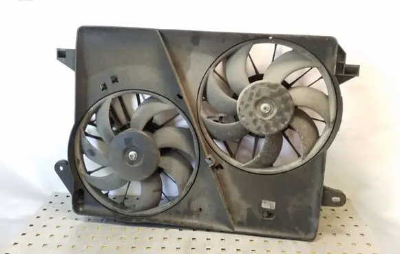 Chrysler 300 - 300C Fan set 04598001AD