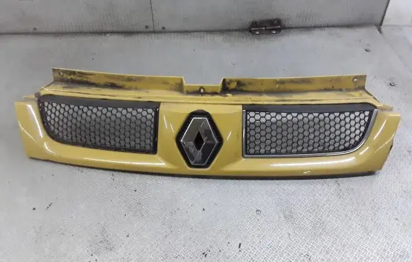 Renault Trafic II (X83) Front bumper upper radiator grill