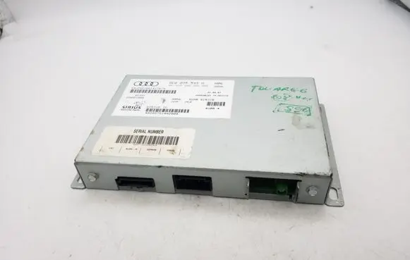 Volkswagen Touareg I Other control units/modules 8E0035593H